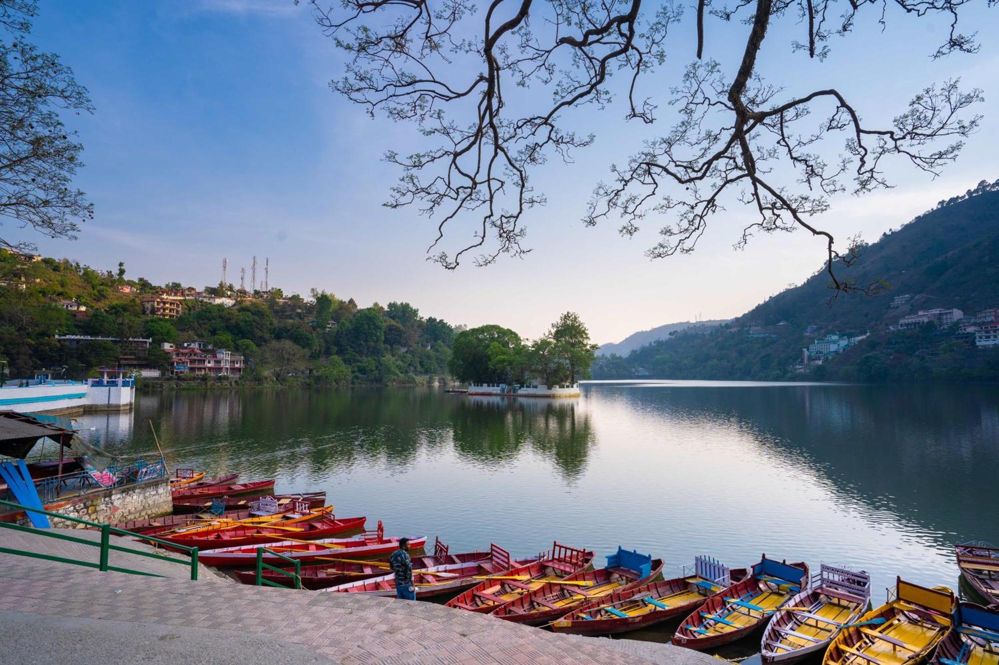 The Lake Hill Nainital Buitenkant foto