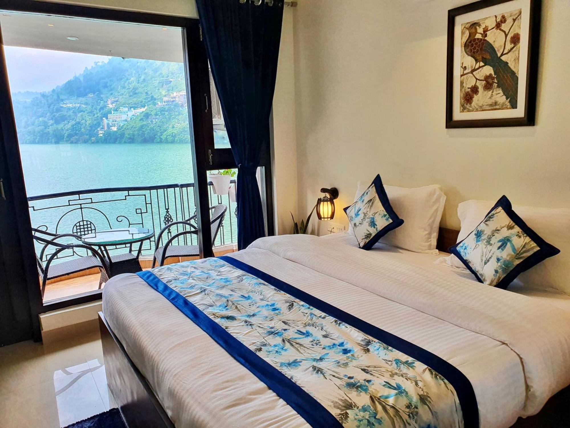 The Lake Hill Nainital Buitenkant foto